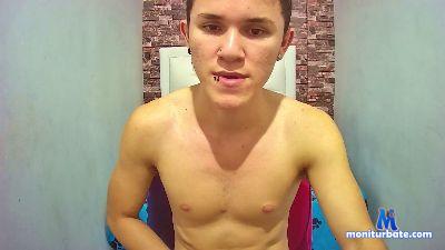 couplebmcho cam4 gay performer from French Republic couplebmcho spinthewheel 