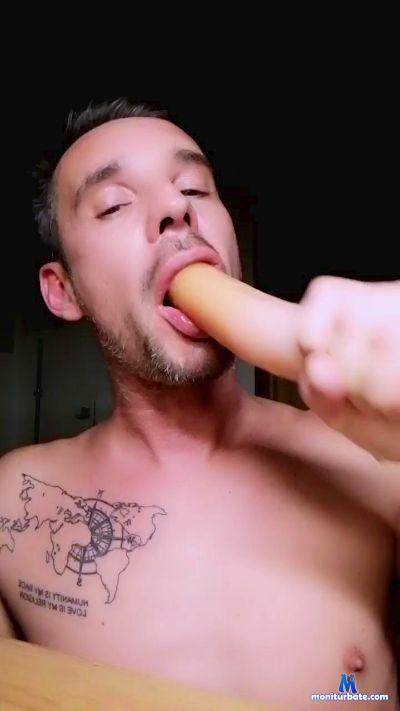 melvinfrance cam4 gay performer from French Republic  