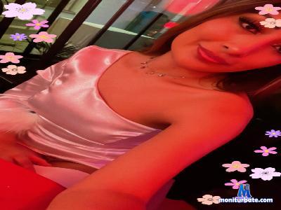 Valeriaarroyo26 cam4 bicurious performer from Republic of Italy  