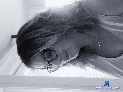 Nightofdream23 cam4 bisexual performer from French Republic  