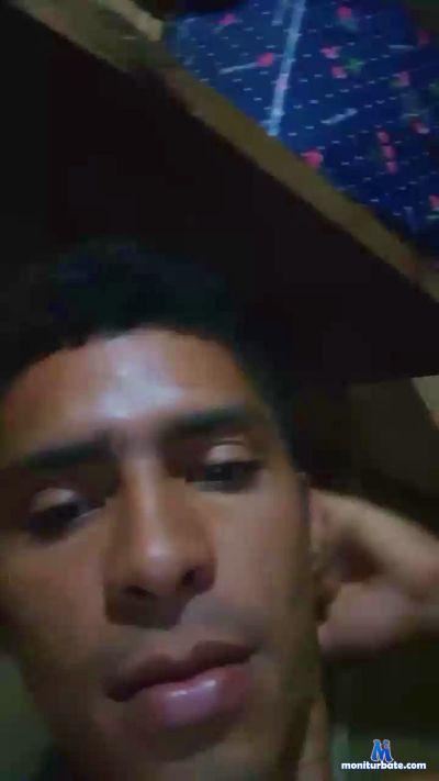 boybadxxxhot cam4 straight performer from Republic of Colombia hot 