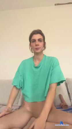 Emmaaaaa cam4 live cam performer profile