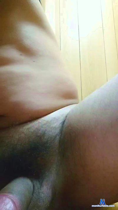 gboykk222 cam4 gay performer from Japan  