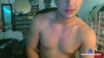Tylerisdaddy cam4 straight performer from United States of America young gamer cum masturbation smoke freak beginner 