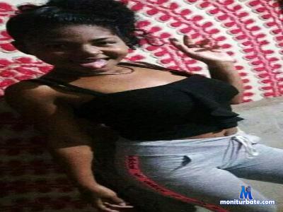 Andeina_Florez cam4 bisexual performer from Republic of Colombia C2C squirt striptease ass spanking feet pornstar 