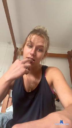 gablelily cam4 live cam performer profile