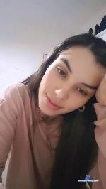 Saricam cam4 livecam show performer room profile
