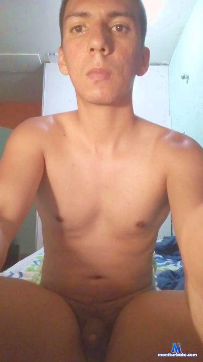 emily_lucia cam4 straight performer from Republic of Colombia ass natural latina squirt cum horny 