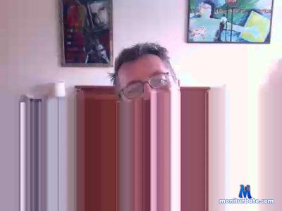 nord_est cam4 gay performer from Republic of Italy  