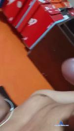 NiltonFz cam4 livecam show performer room profile