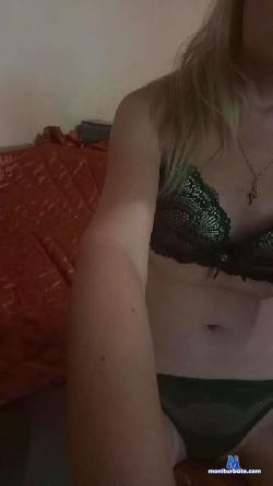 tiffani_hot cam4 live cam performer profile