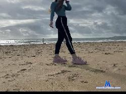 beautifulbella2 cam4 live cam performer profile