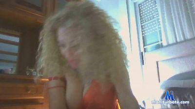 luccia_49 cam4 bisexual performer from Kingdom of Spain anal ass pussy threesome lesbian amateur cute 