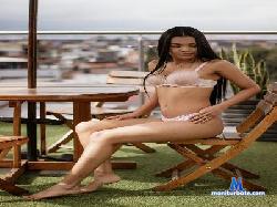 halinnekrussier cam4 live cam performer profile