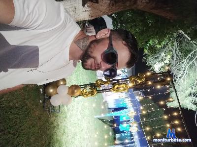 _LuisCarlosHOT_ cam4 straight performer from Federative Republic of Brazil amateur pornstar 