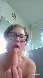 Drac45 cam4 livecam show performer room profile