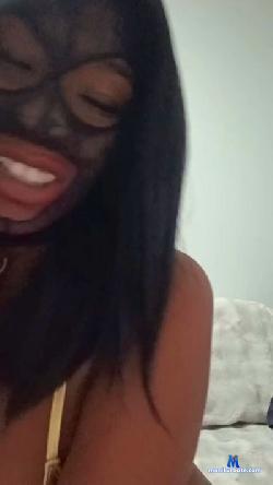 Ineschocolat cam4 live cam performer profile