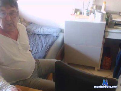 sonrisafeli cam4 gay performer from Republic of Chile rollthedice 