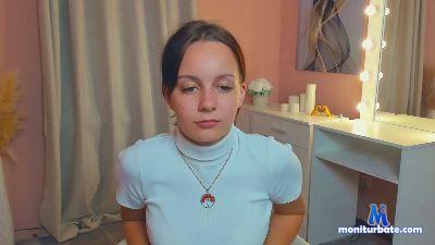 SaraCraige cam4 straight performer from Federal Republic of Germany cute blowjob pussy ass cum femdom fisting 