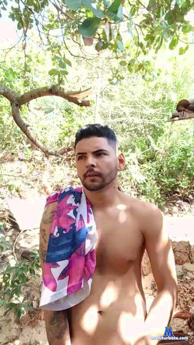 vilaro_0 cam4 straight performer from Federative Republic of Brazil amateur blowjob smoke cum pussy 