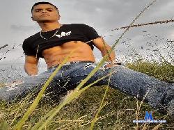 Domispencer69 cam4 live cam performer profile