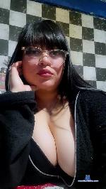 yamila36 cam4 livecam show performer room profile