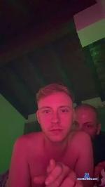 Coppia2537 cam4 livecam show performer room profile