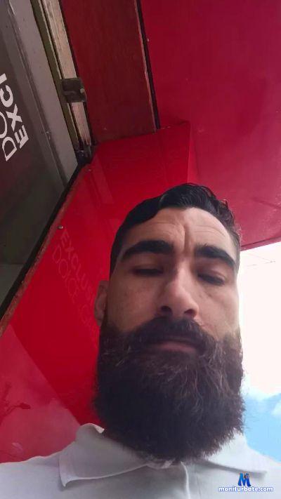 Mohamed1989 cam4 straight performer from State of Qatar  