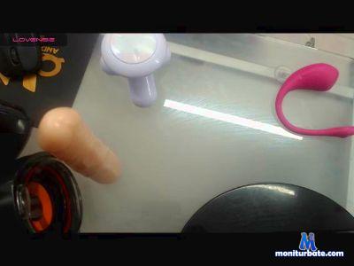 Sweet_Valient cam4 bisexual performer from United States of America c4exclusives latina milf spinthewheel blowjob boobs kiss 