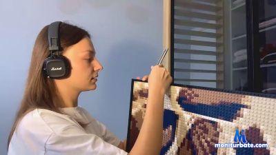 KellyRarry69 cam4 bicurious performer from United States of America  