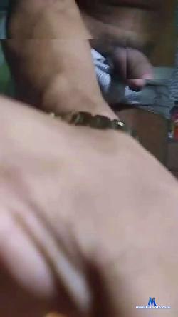 Well_1999 cam4 live cam performer profile