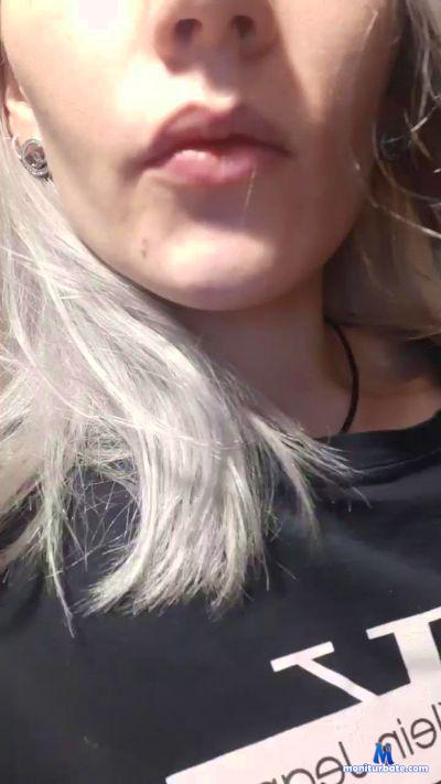 wiseelixir3 cam4 straight performer from Republic of Italy  