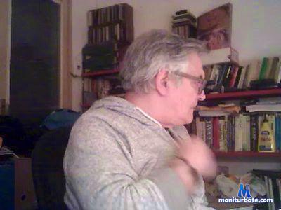 Duraten cam4 gay performer from United Kingdom of Great Britain & Northern Ireland  