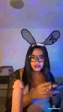 Gatubelaaa cam4 live cam performer profile