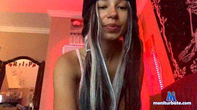 Ava_Amour cam4 bisexual performer from Canada amateur tease watchme 