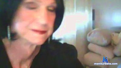 reijik64 cam4 bisexual performer from Republic of Italy  