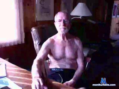 pollachupar cam4 bicurious performer from United States of America  
