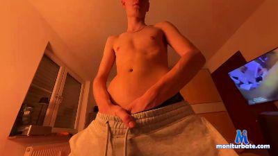leo_twinkxx cam4 gay performer from Federal Republic of Germany  