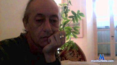 TravFrenchy cam4 bisexual performer from French Republic rollthedice 