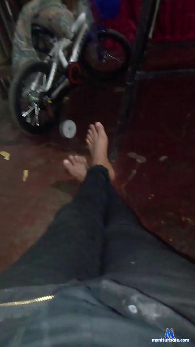 JosValera cam4 bicurious performer from Bolivarian Republic of Venezuela bdsm amateur pussy femdom striptease masturbation C2C 