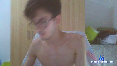 nick1999_xxx cam4 straight performer from Republic of Italy  