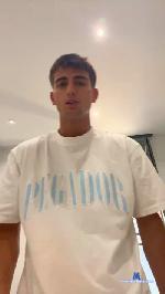 Apoloxxl_28 cam4 livecam show performer room profile