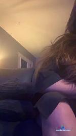 peaches20191 cam4 livecam show performer room profile