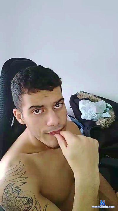 giosexy6 cam4 bisexual performer from Republic of Italy  