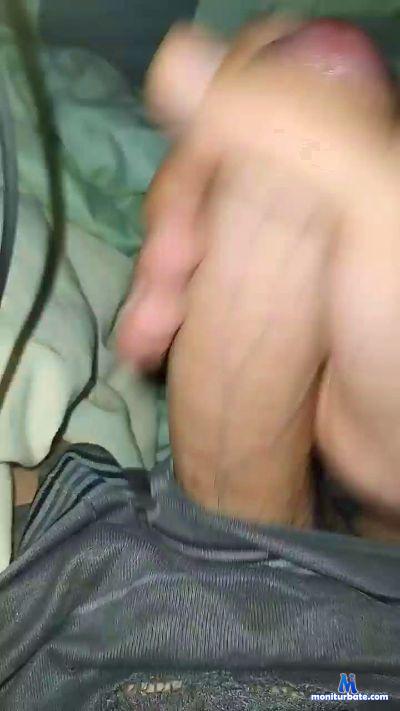 Marinho1920 cam4 straight performer from Federative Republic of Brazil  