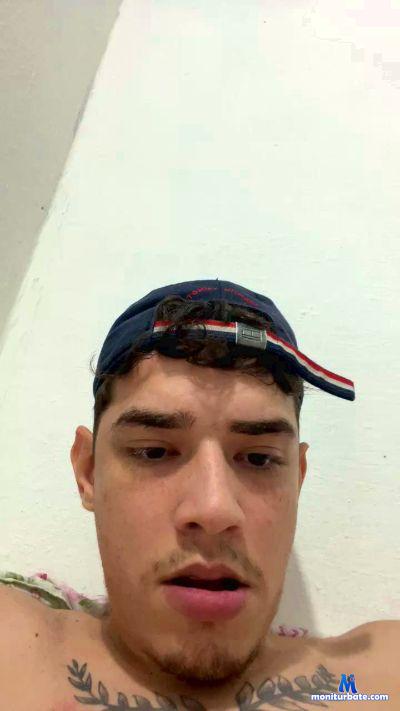 guto308 cam4 gay performer from Federative Republic of Brazil  