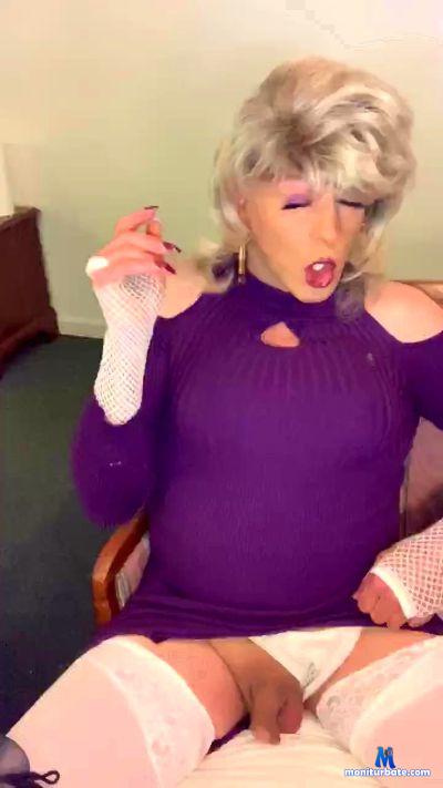 Nieveelas cam4 straight performer from Republic of Colombia  