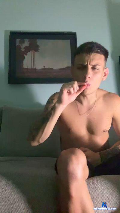 feduky20 cam4 unknown performer from Argentine Republic  