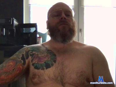 bearishsheph cam4 gay performer from Federal Republic of Germany  