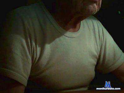 etwperv cam4 bicurious performer from Federal Republic of Germany  